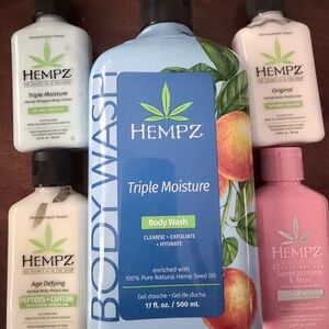 NEW Hempz Triple Moisture Body Wash 17oz & 4 mini Body Lotions